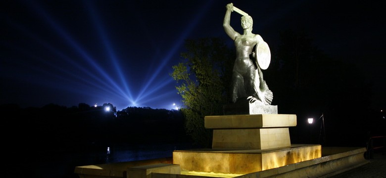 Oto Syrenka Warszawska 2011. Jest mężczyzną!