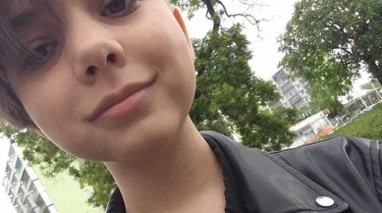 A 14 éves Zsákai Patrícia Lillát a rendőrök még most is keresik /Fotó:Police.hu