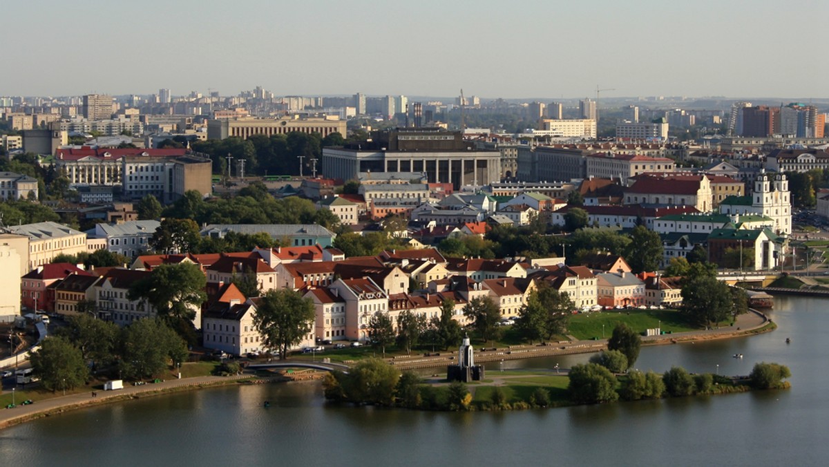 Koronawirus na Białorusi. Siłownie i restauracje pełne, wszyscy imprezują