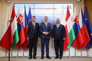 Przywódcy V4 po spotkaniu z szefową KE: W kwestii migracji potrzebna skuteczna kontrola na granicach