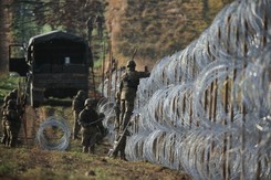 Tymczasowa zapora na granicy Polski z obwodem kaliningradzkim [ZDJĘCIA]