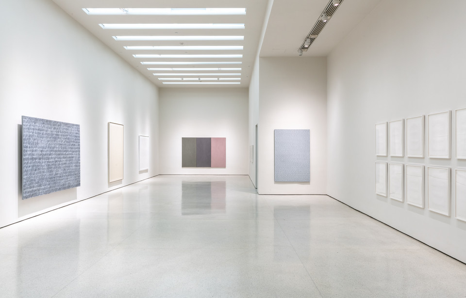 Wystawa "Marking Time: Process in Minimal Abstraction" w Muzeum Guggenheima w Nowym Jorku