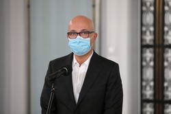 Kropiwnicki: Dwóch członków PO usuniętych za stawianie się poza partią