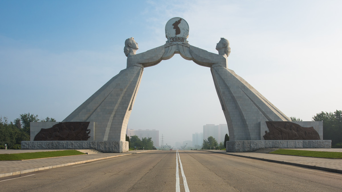 Symboliczny pomnik w Korei Północnej nagle zniknął ze zdjęć. Dlaczego?