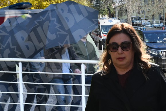 "OTAC ME JE NAZVAO PSIHOPATOM, POISTOVETIO SAM SE SA NJIMA" Otkriveni novi detalji svedočenja dečaka ubice iz "Ribnikara", njegove reči LEDE KRV