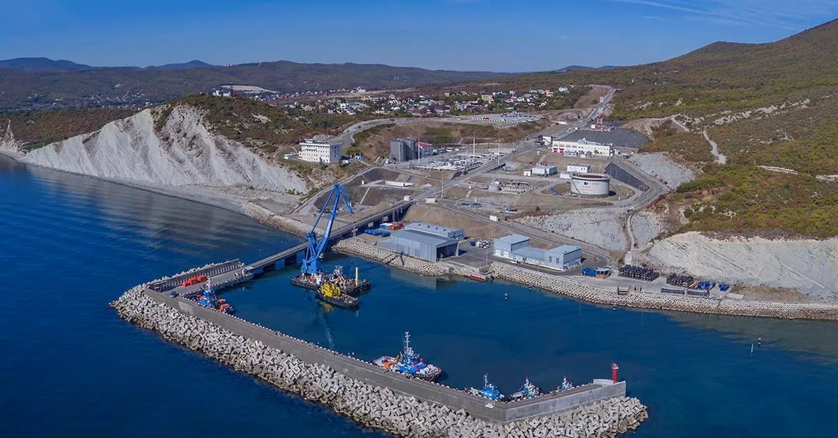 Cena ropy może wystrzelić! Kazachstan wściekły na Ukrainę po ataku na terminal.