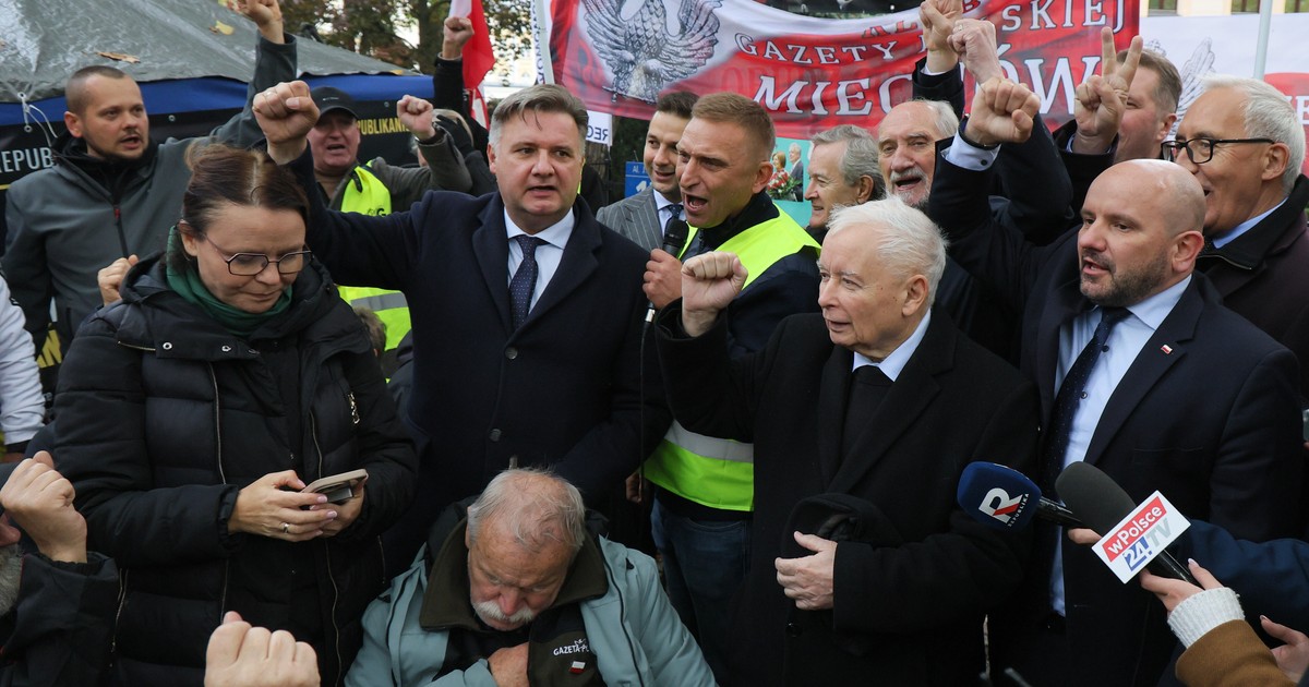Tusk pokazał, iż "nie jest ciotuleńką", PiS też skorzystał. Majmurek: obie strony ugrały swoje pod TK