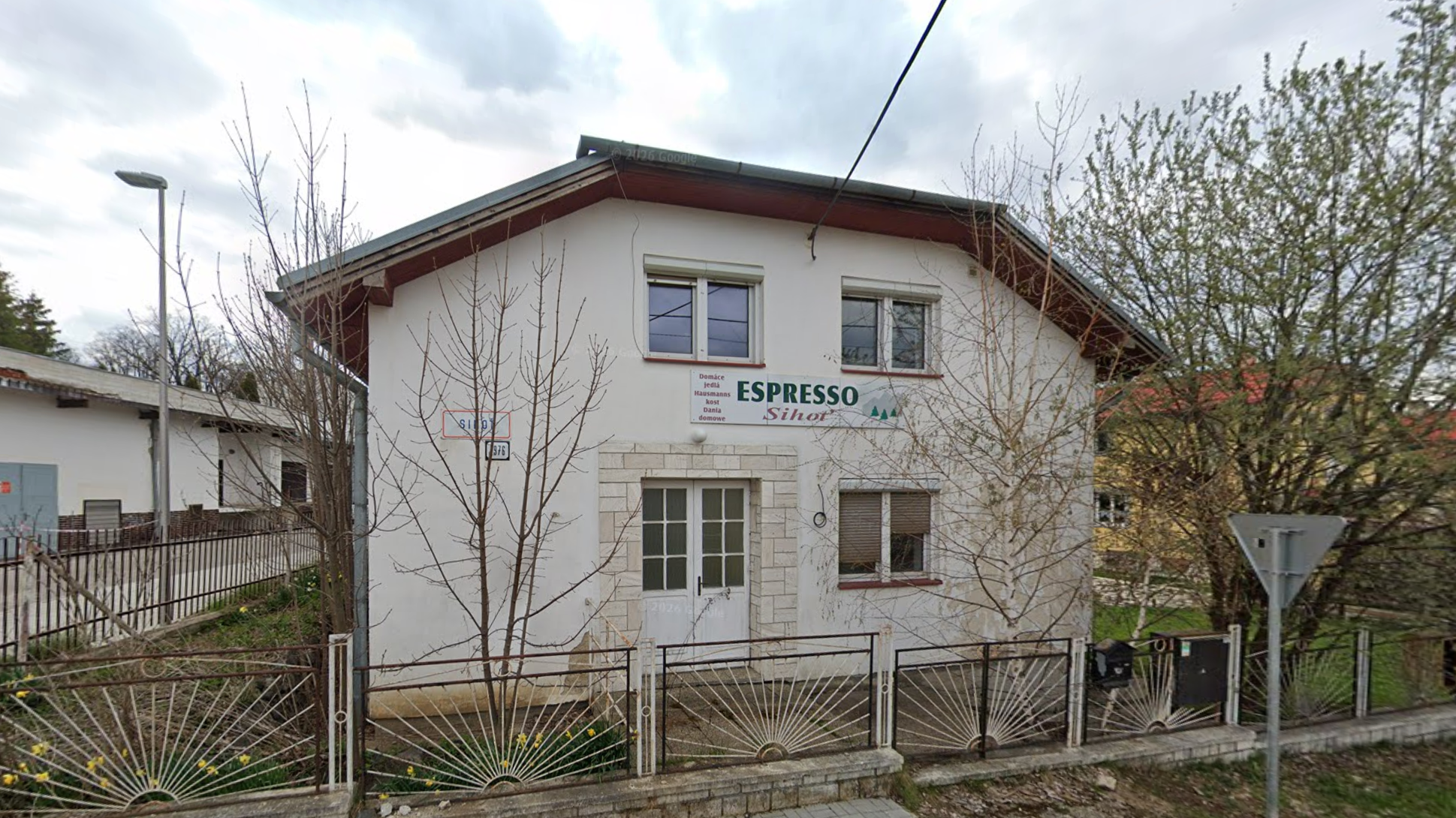 Budova známa ako Espresso, ktorú dalo mesto Kežmarok zbúrať.