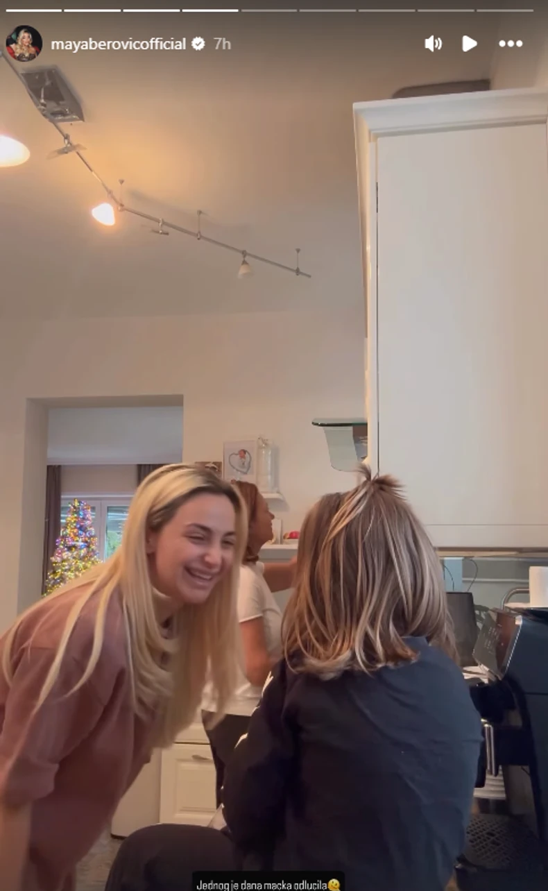 Maja Berović sa sinom
