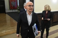 Kulisy odejścia Roberta Kropiwnickiego z rządu. Plotki krążyły od miesięcy