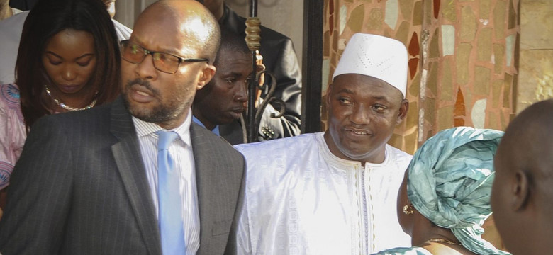 Armia Senegalu wkroczyła do Gambii, by wymusić przekazanie władzy