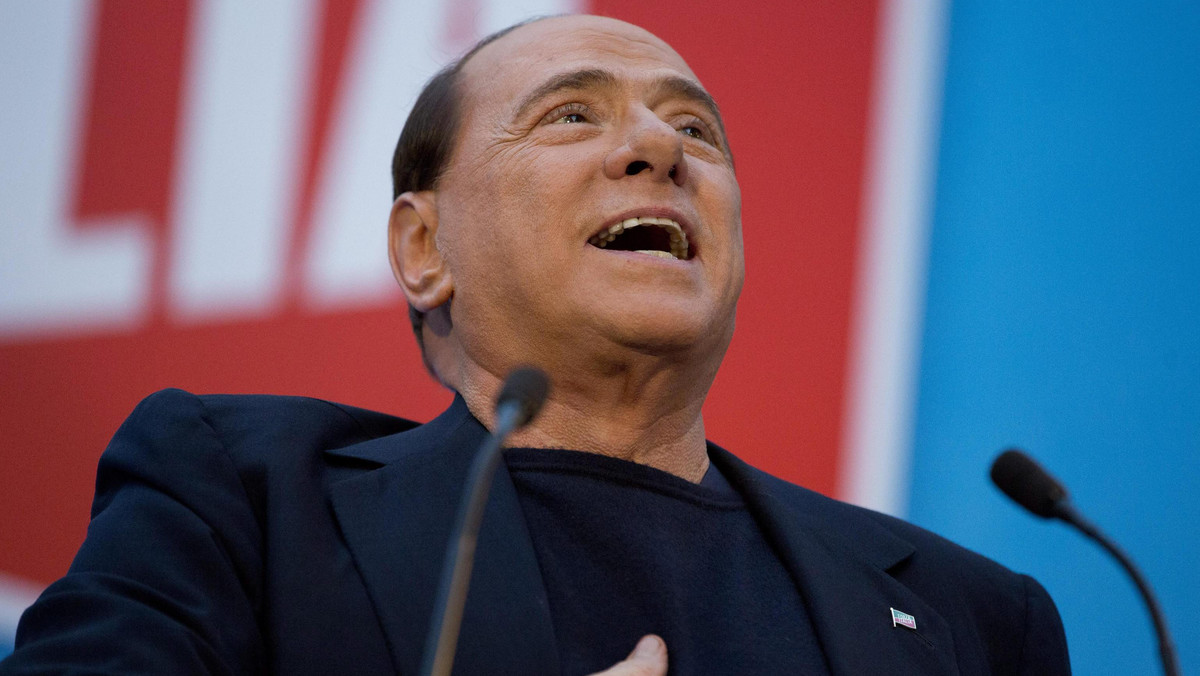 Dwa dni po tym, gdy były premier Włoch Silvio Berlusconi utracił mandat senatora jako osoba prawomocnie skazana, stanął on w obliczu groźby kolejnego procesu. Mediolańscy sędziowie postawili hipotezę, że dopuścił się on korupcji sądowej.