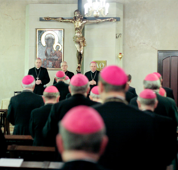 Episkopat tworzy specgrupę księży do badania przypadków pedofilii