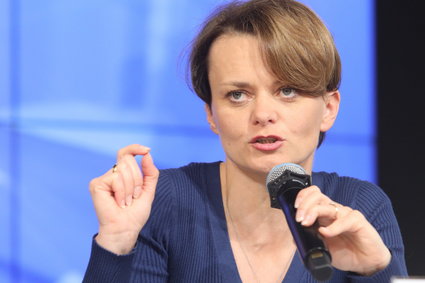 Jadwiga Emilewicz zapowiada "szybką ścieżkę" dla inwestorów VIP z zagranicy