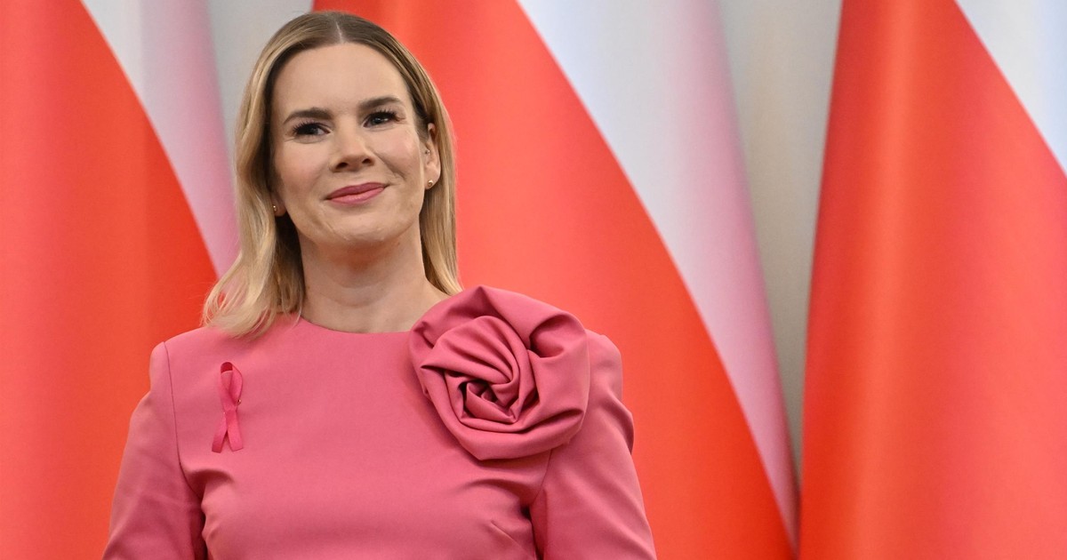 Pensja dla Marty Nawrockiej. Minister: Państwo na to stać