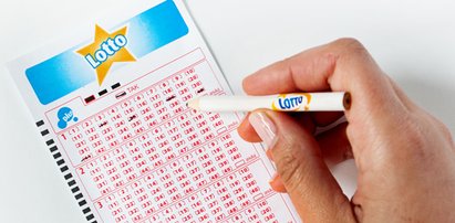 Padła główna wygrana w Lotto Plus. Wiemy, skąd jest szczęśliwiec, który zgarnął milion złotych