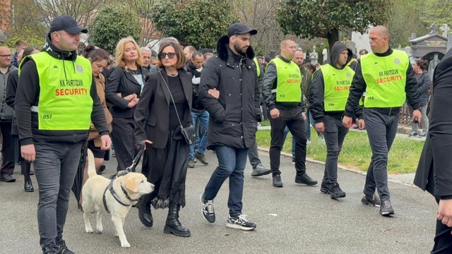 Sahranjen Duško Vujošević