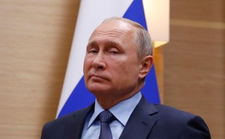 Niemieckie media: Znaleziono legitymację Stasi wystawioną dla Putina