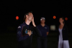 Tak posłanka KO pożegnała mężem przed lotem w kosmos. 'Bardzo Cię kochamy'