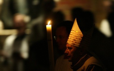 VATICAN-POPE-MASS-EASTER VIGIL