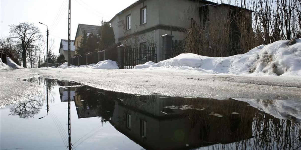 Na skutek roztopów może dojść do podtopień. 