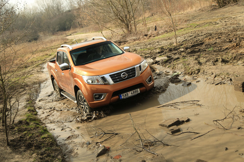 Crossover wśród pikapów - test Nissana Navara Double Cab dCi 190