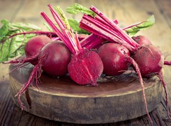 Buraki chronią przed rakiem, leczą anemię. Jakie są jeszcze ich zalety?