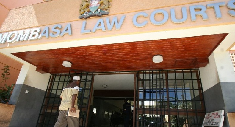 Entrance to the Mombasa Law Courts (Twitter)