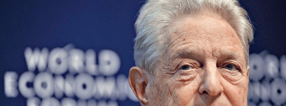 George Soros majątkiem zbitym na kontrowersyjnych inwestycjach finansowych wspiera demokrację i wolne media