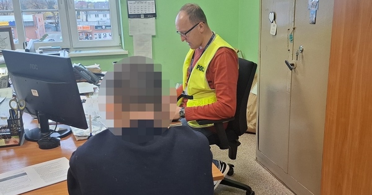 Nożownik zaatakował nocą w Lęborku. Dwóch mężczyzn zostało rannych