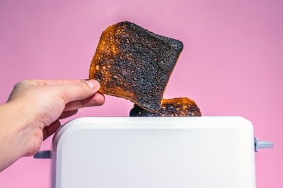 Az égett pirítósban valóban rákkeltő anyagok vannak? Itt a válasz