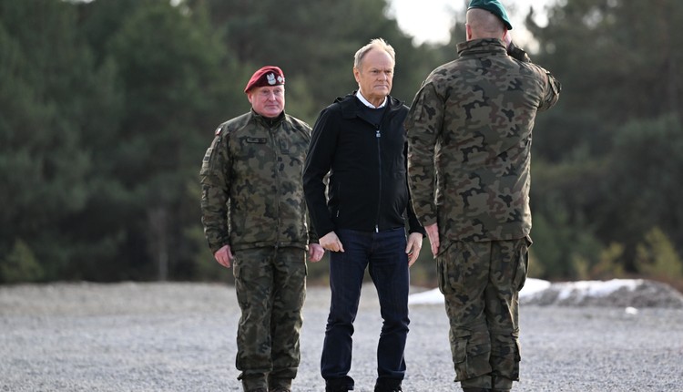 Tusk ostro do przeciwników SAFE. Premier nie gryzł się w język. Dotarło, zakute łby?"