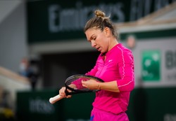 Simona Halep pierwszą tenisistką z Top 10, która odpadła z US Open