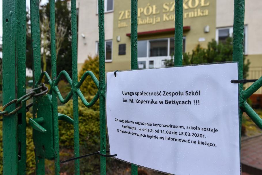 Zespół Szkół im. Mikołaja Kopernika w Bełżycach zamknięty z powodu przypadku koronawirusa