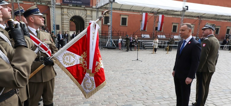 Dzień Flagi RP i święto Polonii za granicą. Prezydent: Pamiętamy o was nie tylko 2 maja