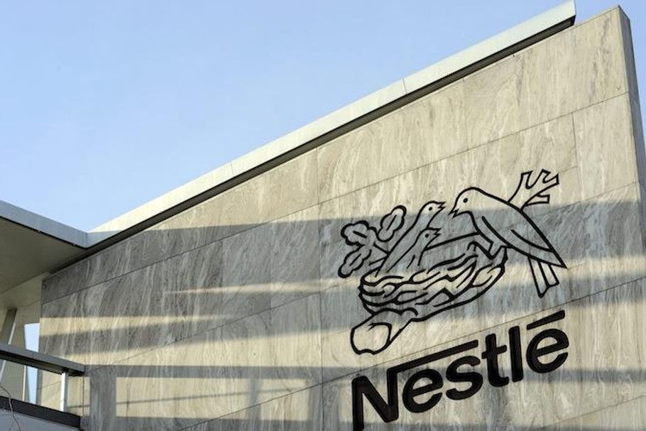 nestle logo