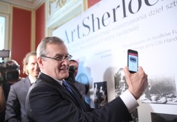 Gliński oskarża: Schetyna, Petru i Kosiniak powiązani z interesami postkomunistów