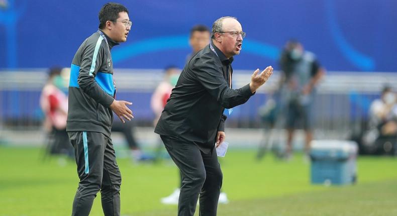 Dalian Pro have reportedly made Rafael Benitez (R) one of the world's best paid coaches