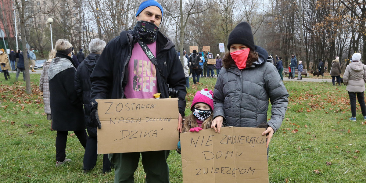 Niech zostanie naturalnie piękna! Mieszkańcy nie chcą placu zabaw w Dolince Służewieckiej