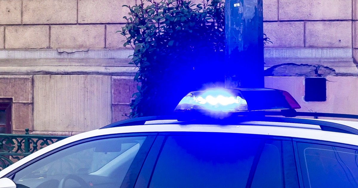 Pokoli jelenetek: buszmegállóban várakozó emberek közé hajtott egy ámokfutó Izraelben – a rendőröket is célba vette