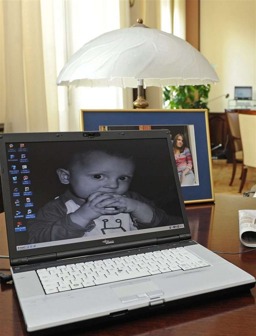 Premier ma wnuczka w laptopie. ZOBACZ!