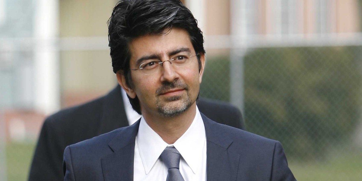 Pierre Omidyar.