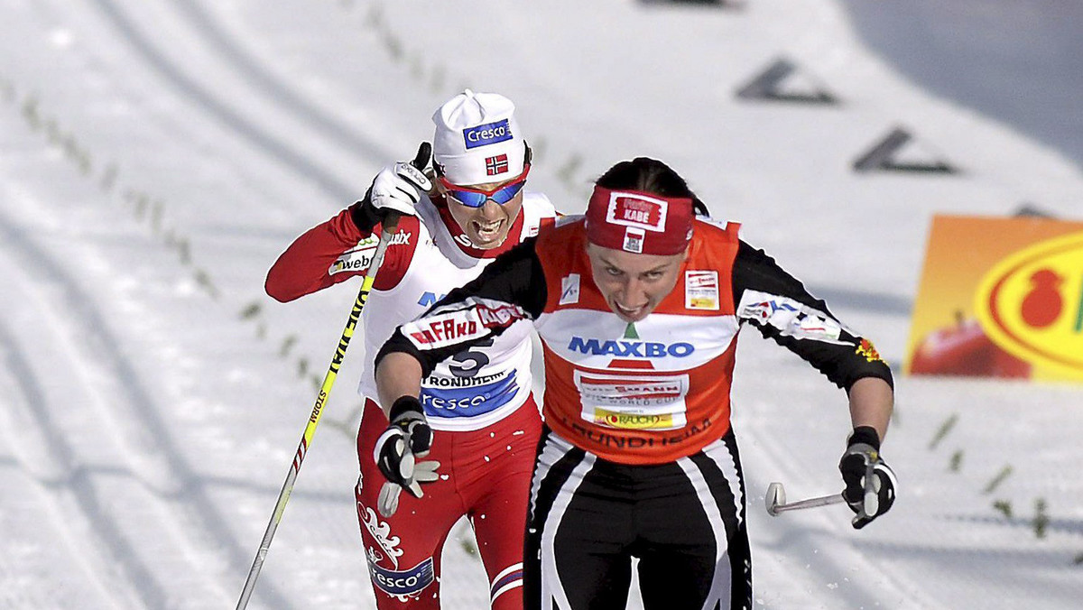 Przed nami kolejny etap finału Pucharu Świata w biegach narciarskich. Ze Sztokholmu rywalizacja przeniosła się do innego szwedzkiego miasta - Falun. Tam odbędzie się prolog - 2,5 km techniką dowolną (kobiety) i 3,3 km "łyżwą" (mężczyźni).