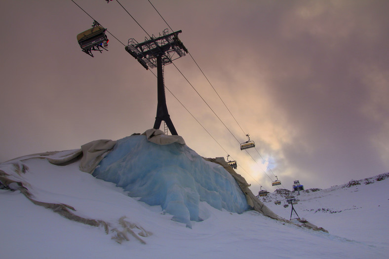 Austria ciekawostki, Dolina Stubai - atrakcje, przewodnik narciarski