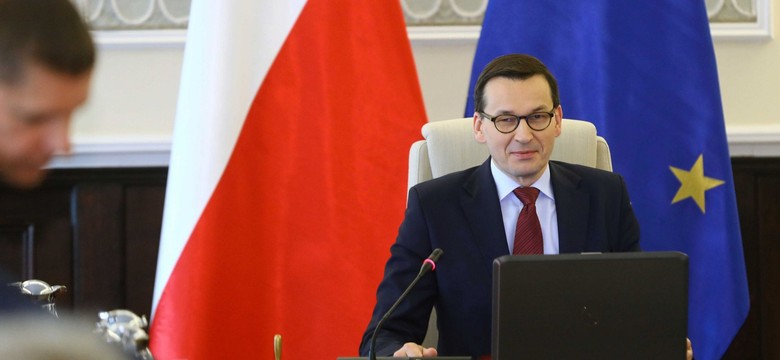 Rząd podjął specjalną UCHWAŁĘ w sprawie sądów. Budka: To hipokryzja i obłuda