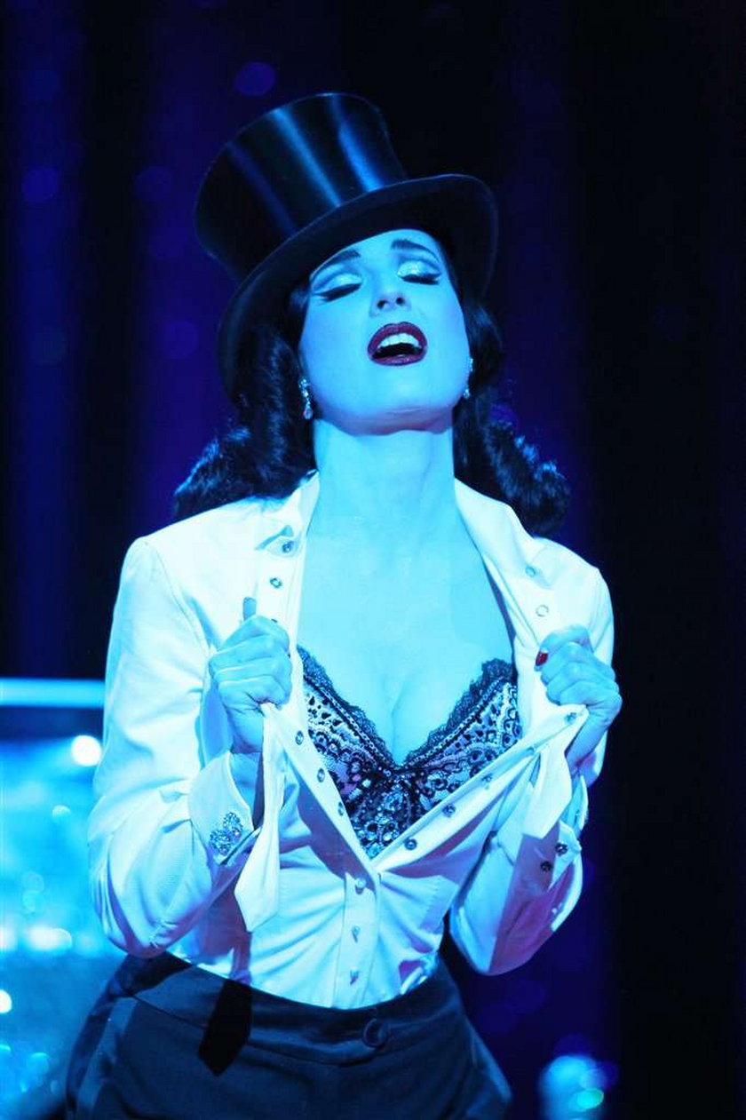 Dita Von Teese show