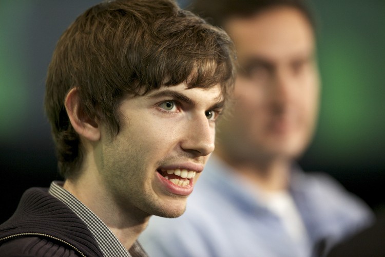 <b> David Karp– 26 lat</b><br /> 

W 2007 roku, w wieku 21 lat, Karp założył platformę mikroblogową Tumblr. Dzisiaj jego firma zatrudnia ponad 100 pracowników i jest warta około 800 milionów dolarów.