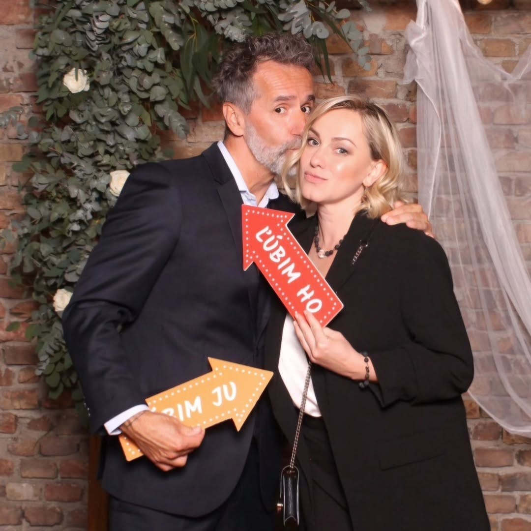 Jaro Bekr s manželkou Monikou Hilmerovou.