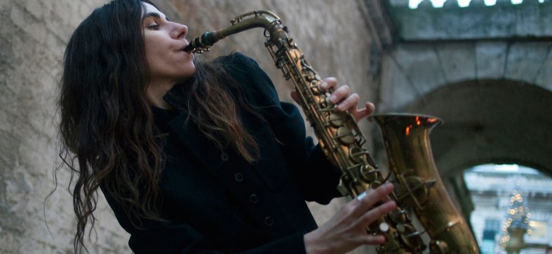 Zapiski z Kosowa. PJ Harvey przedstawia nowy klip