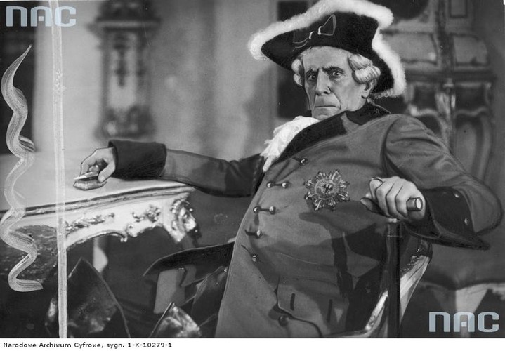 Ludwik Solski w roli Fryderyka Wielkiego w Teatrze Miejskim we Lwowie (rok 1935)